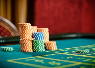 Our video thumbnail for mobile live dealer and slot lobby guidance